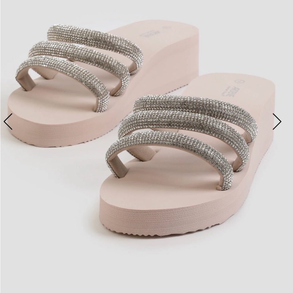 Ardene Blush and Silver Rhinestone Platform Slides